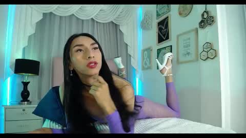 Isabelle Daza online show from February 21, 12:06 pm