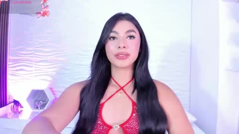 Isa online show from November 9, 9:35 pm