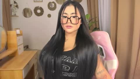 Snapshot of isabellizacums chatting on February 25, 8:02 am isabelliza princess online show from February 25, 8:02 am