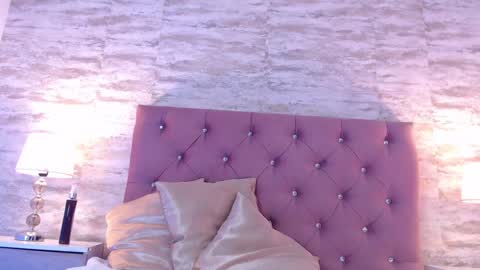 Snapshot of isabellmendez_ chatting on January 28, 1:39 am IsabellMendez online show from January 28, 1:39 am