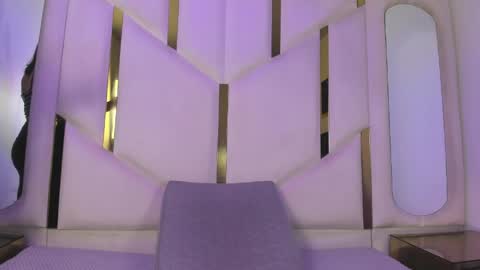 isabellrodriguez18 online show from March 27, 3:34 am