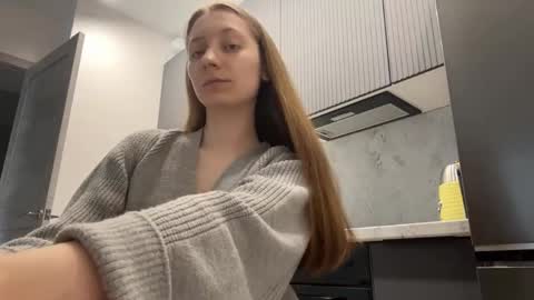 Snapshot of isabelvonseeger chatting on April 15, 1:29 pm I am Maxine ntmu online show from April 15, 1:29 pm