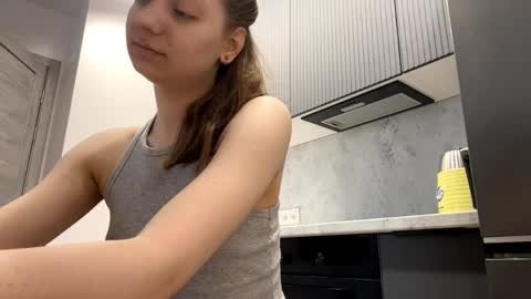 Snapshot of isabelvonseeger chatting on May 5, 8:44 am I am Maxine ntmu online show from May 5, 8:44 am