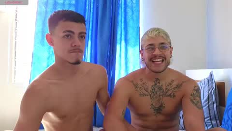 Snapshot of isaiashunt_ chatting on March 6, 2:29 pm isais hunt online show from March 6, 2:29 pm