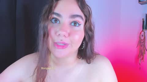 Snapshot of isarhodes_ chatting on January 10, 2:25 am Isa online show from January 10, 2:25 am