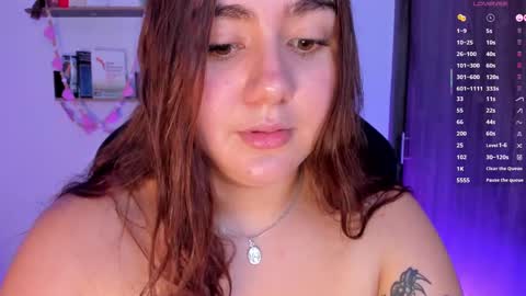 Snapshot of isarhodes_ chatting on October 14, 10:21 pm Isa online show from October 14, 10:21 pm