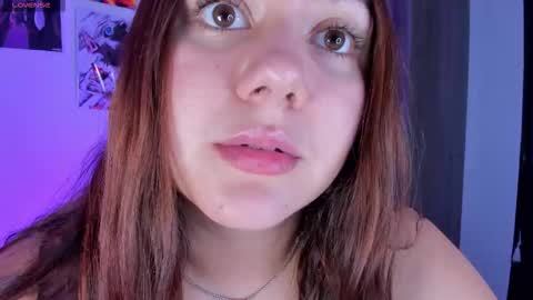 Snapshot of isarhodes_ chatting on October 15, 9:15 pm Isa online show from October 15, 9:15 pm