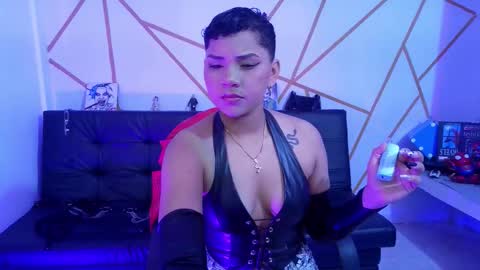 isabela online show from September 15, 3:28 am