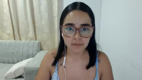 Snapshot of isemma chatting on June 5, 2:29 am Emma online show from June 5, 2:29 am
