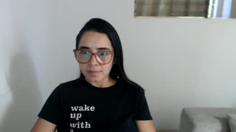 Snapshot of isemma chatting on June 12, 2:38 pm Emma online show from June 12, 2:38 pm