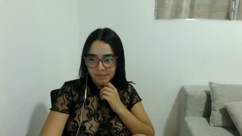 Snapshot of isemma chatting on June 23, 2:42 am Emma online show from June 23, 2:42 am