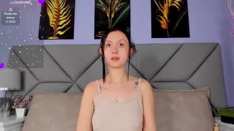 Snapshot of isis1012 chatting on November 30, 7:56 am isa online show from November 30, 7:56 am