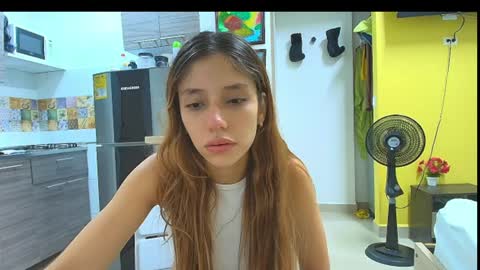 Snapshot of isis_pink chatting on June 21, 11:40 pm Alaya online show from June 21, 11:40 pm