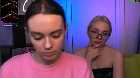 isla_dior online show from December 22, 10:56 am