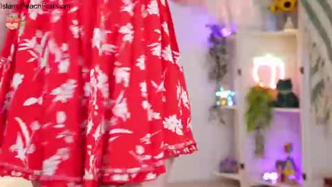 Lou  Peaches online show from July 12, 2:08 pm