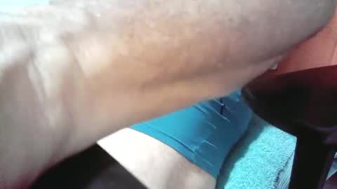 islandforfun online show from February 28, 6:53 pm