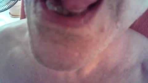 Snapshot of islandforfun chatting on July 10, 9:39 pm islandforfun online show from July 10, 9:39 pm