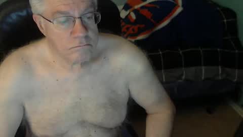 islesman22 online show from February 18, 10:16 am