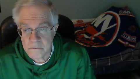 Snapshot of islesman22 chatting on April 29, 1:53 am islesman22 online show from April 29, 1:53 am