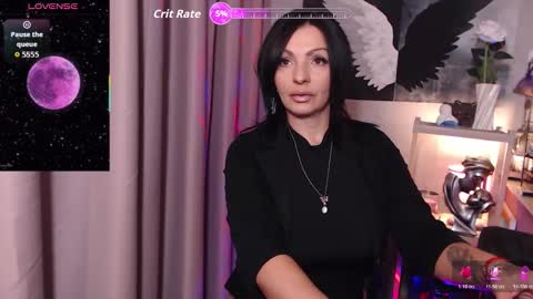 Rebecca online show from November 4, 5:50 am