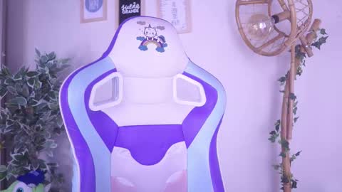 ISSA  online show from February 19, 12:23 pm