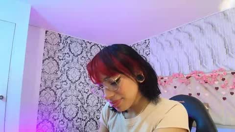 Issa online show from March 29, 3:28 am