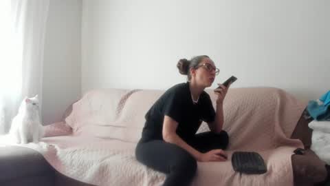 Snapshot of issabelle_69 chatting on July 15, 7:46 am Issabelle online show from July 15, 7:46 am