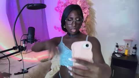 Iseey online show from March 24, 1:21 am