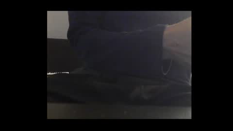 Snapshot of ital25usa chatting on October 4, 5:27 am ital25usa online show from October 4, 5:27 am