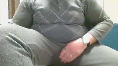 italianbigboy932 online show from February 24, 11:25 pm