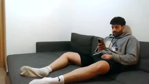 Snapshot of italianboybcn chatting on December 30, 11:59 am italianboybcn online show from December 30, 11:59 am