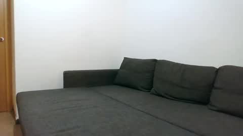 Snapshot of italianboybcn chatting on January 9, 11:03 am italianboybcn online show from January 9, 11:03 am