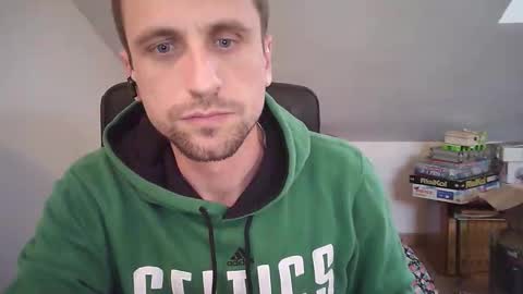 Snapshot of italiano116116 chatting on February 27, 2:50 pm italiano116116 online show from February 27, 2:50 pm