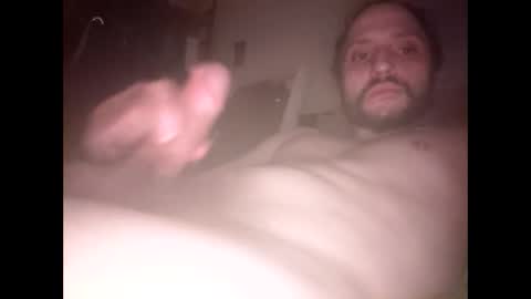 Snapshot of italianredrod30 chatting on January 18, 1:15 pm italianredrod30 online show from January 18, 1:15 pm