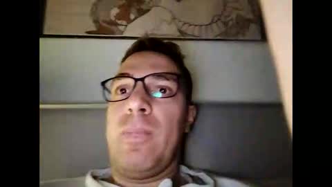 S online show from February 8, 7:45 am