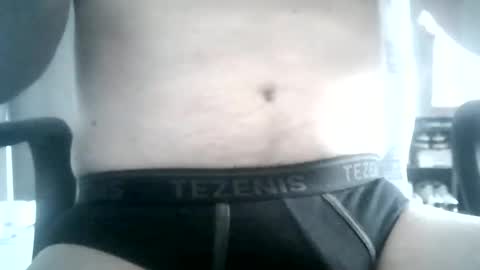 Snapshot of italianslavexoxo chatting on June 2, 7:10 am S online show from June 2, 7:10 am