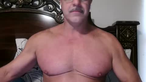Snapshot of italianstud43 chatting on September 23, 10:13 pm Hot Italian online show from September 23, 10:13 pm