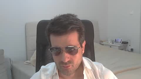 Snapshot of italreto chatting on February 4, 8:06 pm italreto online show from February 4, 8:06 pm