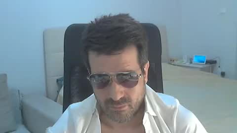 Snapshot of italreto chatting on February 11, 12:38 am italreto online show from February 11, 12:38 am