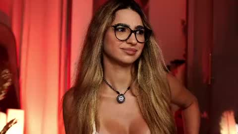 Snapshot of italy_baby chatting on June 10, 7:57 pm italy_baby online show from June 10, 7:57 pm
