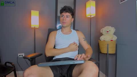 Ithan and Friends online show from March 21, 1:16 pm