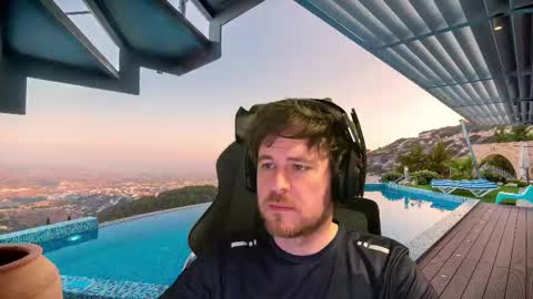 Snapshot of itpain chatting on January 7, 2:14 am pain online show from January 7, 2:14 am