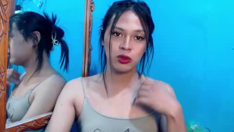 Snapshot of its_asiandave chatting on December 30, 6:20 am DAVE online show from December 30, 6:20 am