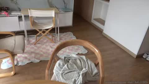 Snapshot of its_jessi chatting on July 3, 8:59 pm Jessi online show from July 3, 8:59 pm