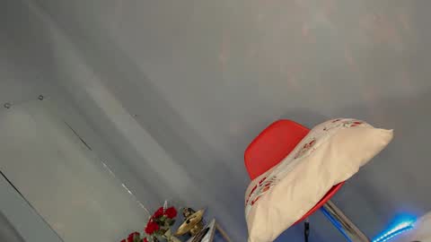 Pixie online show from February 21, 2:07 pm