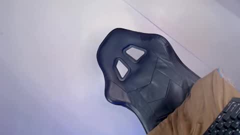 Snapshot of its_me_kaye28 chatting on March 4, 5:57 am Kaye online show from March 4, 5:57 am