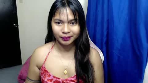 Snapshot of its_me_mia chatting on March 5, 12:44 pm Its me mia online show from March 5, 12:44 pm