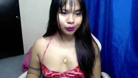 Snapshot of its_me_mia chatting on March 5, 3:51 pm Its me mia online show from March 5, 3:51 pm