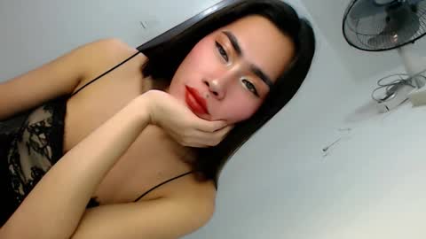 Snapshot of its_me_vanesa chatting on November 28, 3:42 am its_me_vanesa online show from November 28, 3:42 am