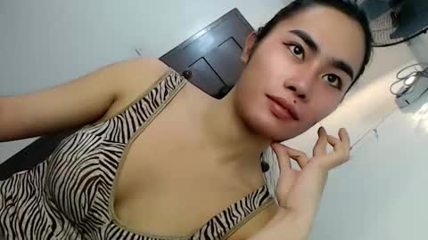 Snapshot of its_me_vanesa chatting on November 29, 4:10 pm its_me_vanesa online show from November 29, 4:10 pm